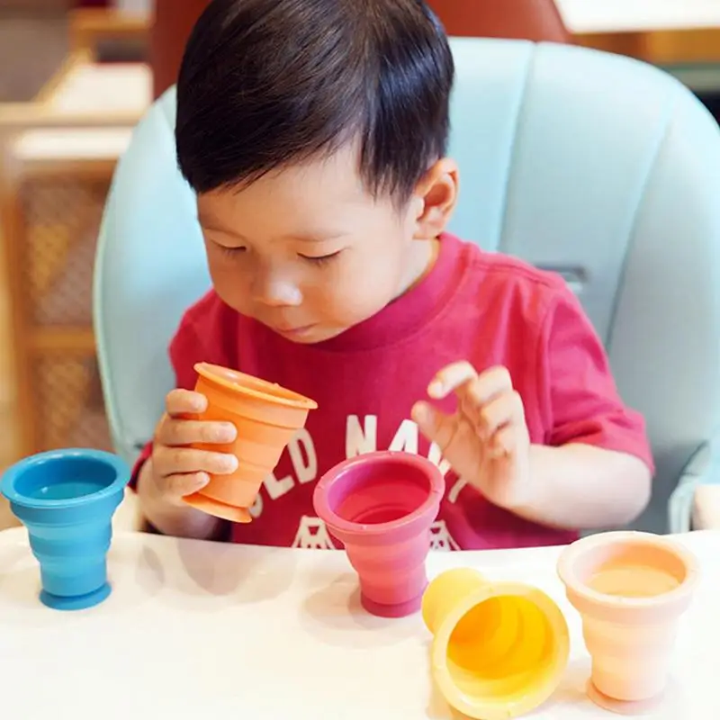 Tazze pieghevoli in Silicone ventosa pieghevole tazze impilabili per bambini tazza colorata da viaggio all'aperto bevanda carina