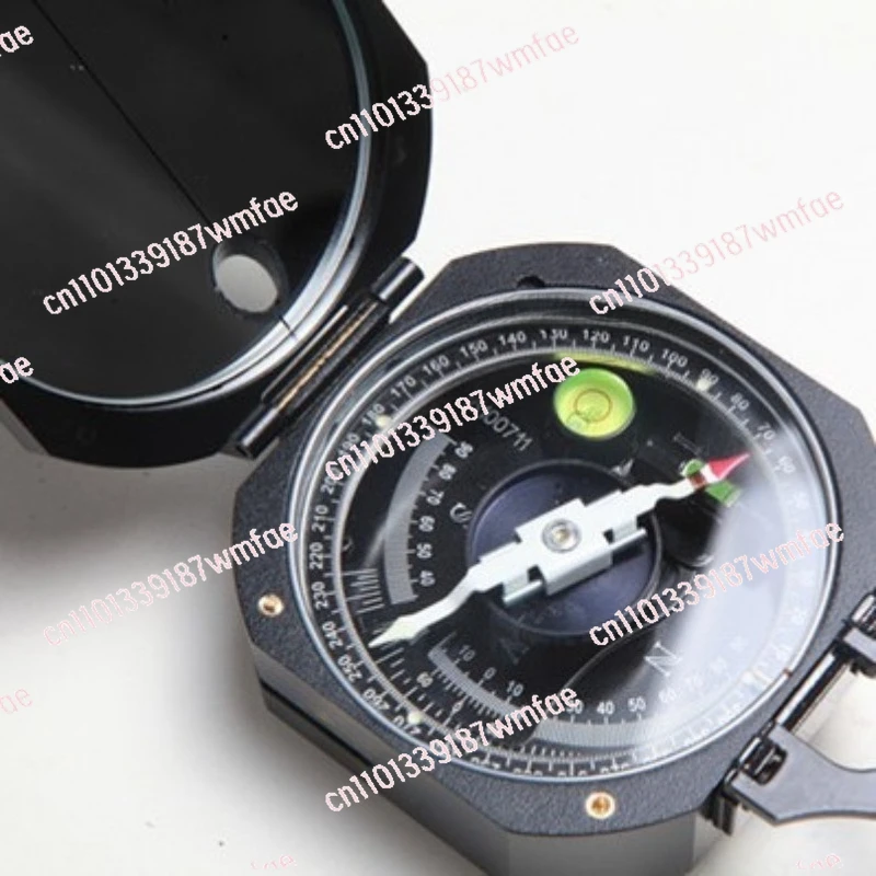 Geological compass compass compass North needle measures inclination angle vertical angle slope