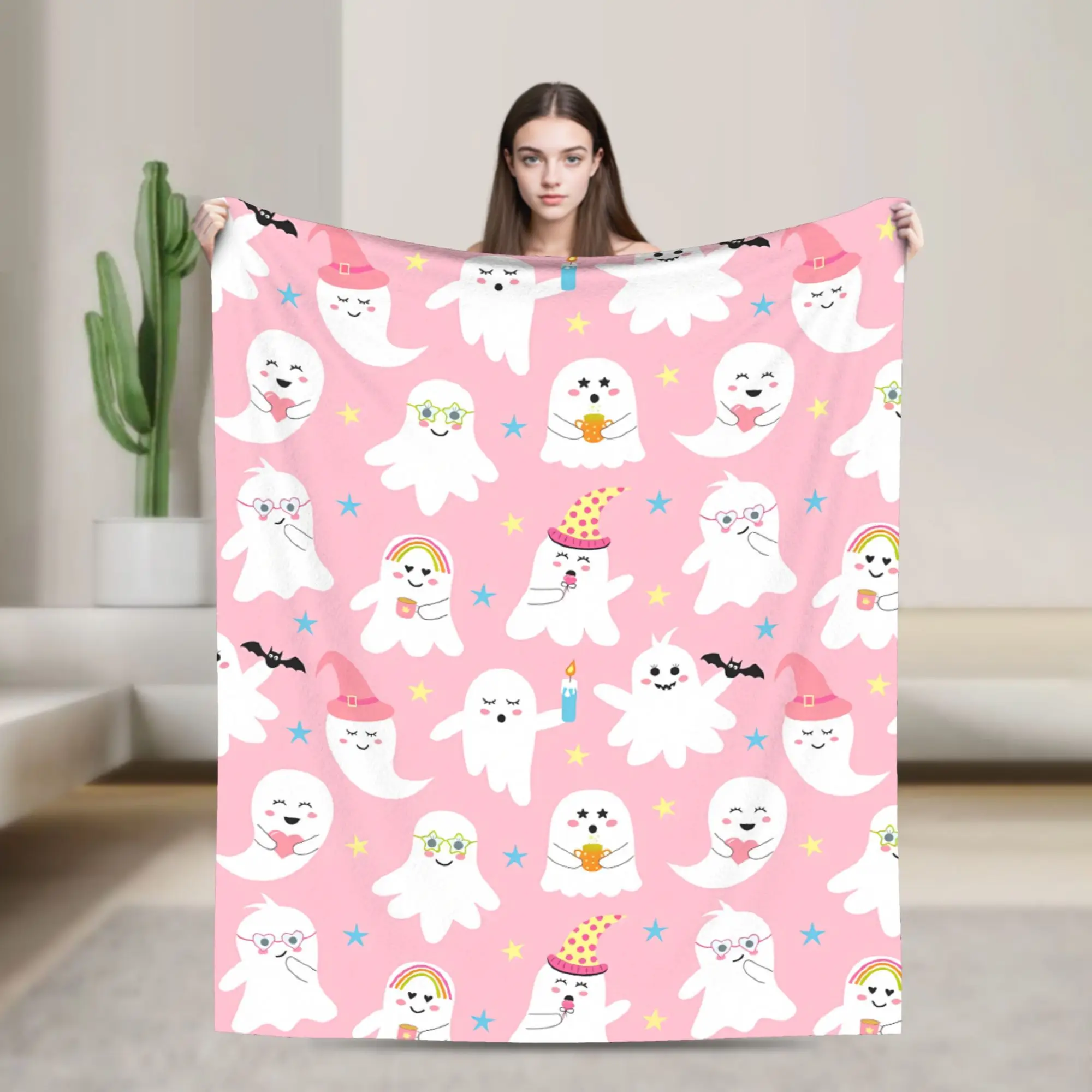 Cute Tooth Pink Heart Crown Blanket  Super Warm Comfortable Plush Throw Blanket For Couch Chair Camping Flannel Bedspread Bed