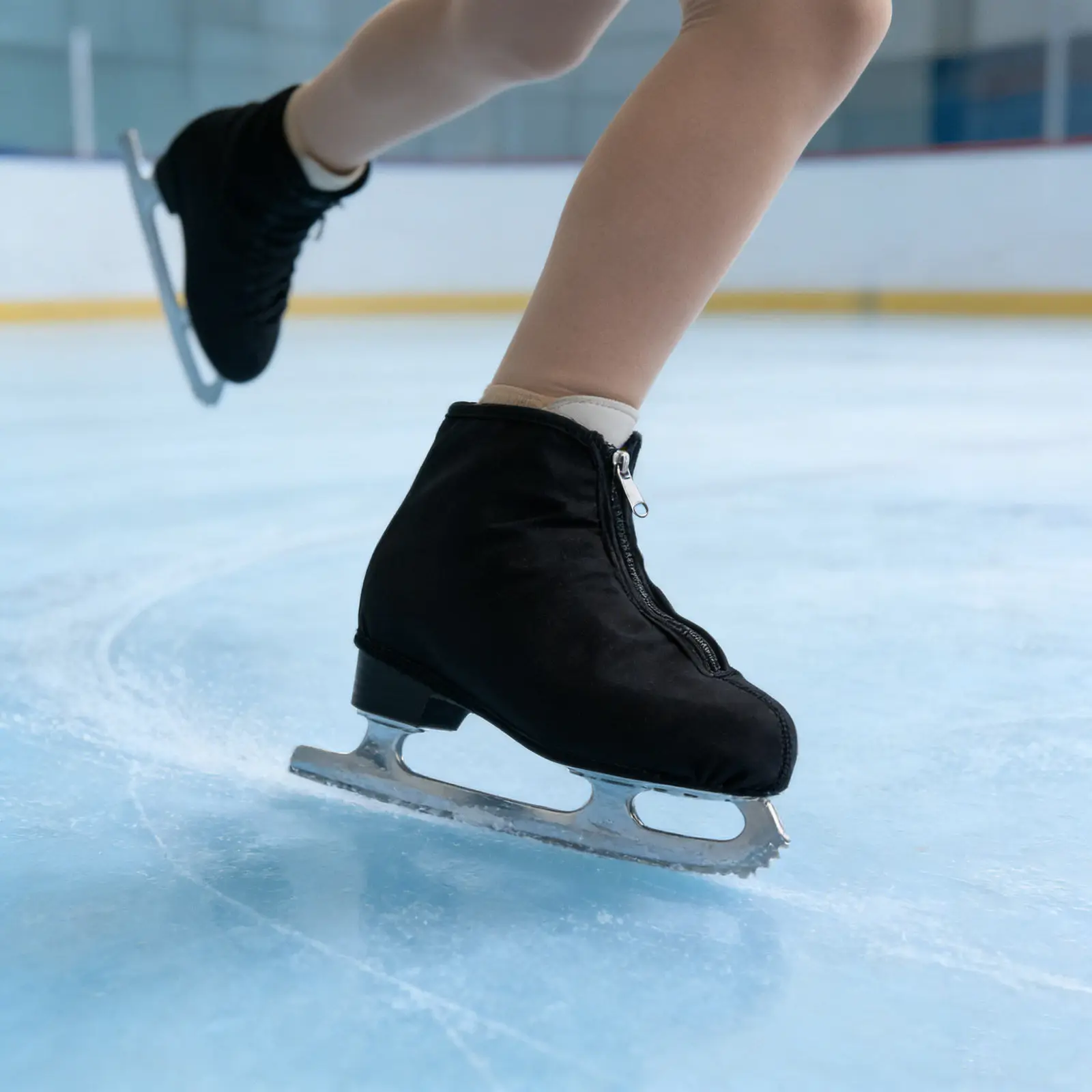 

2 шт. защитных чехлов для фигурных коньков, быстросъемные, для тренировок, выступлений и хранения