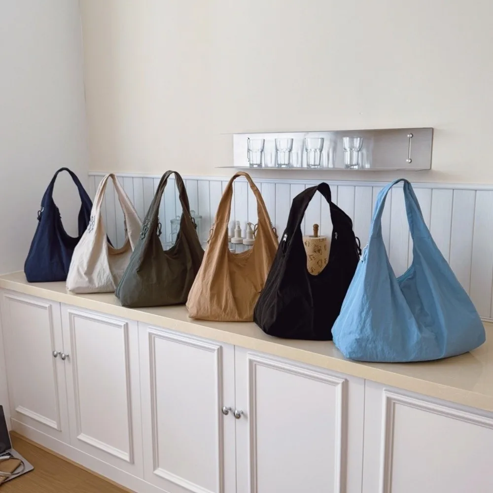 Nylon Shoulder Tote Bag Solid Color Waterproof Underarm Bag Zipper Closure Large Capacity Multi Pocket Handbag for Women Girls