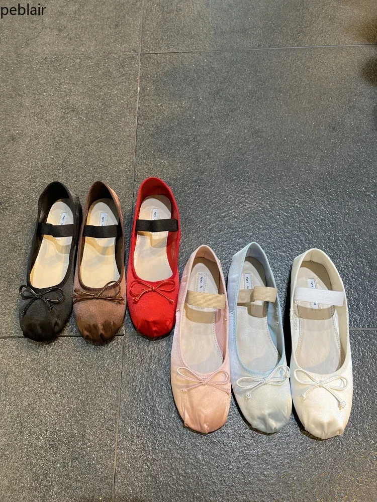 Spring 2025 Cozy Flat Satin Ballet Flats Round Toe Shallow Mouth Retro Mary Jane Shoes