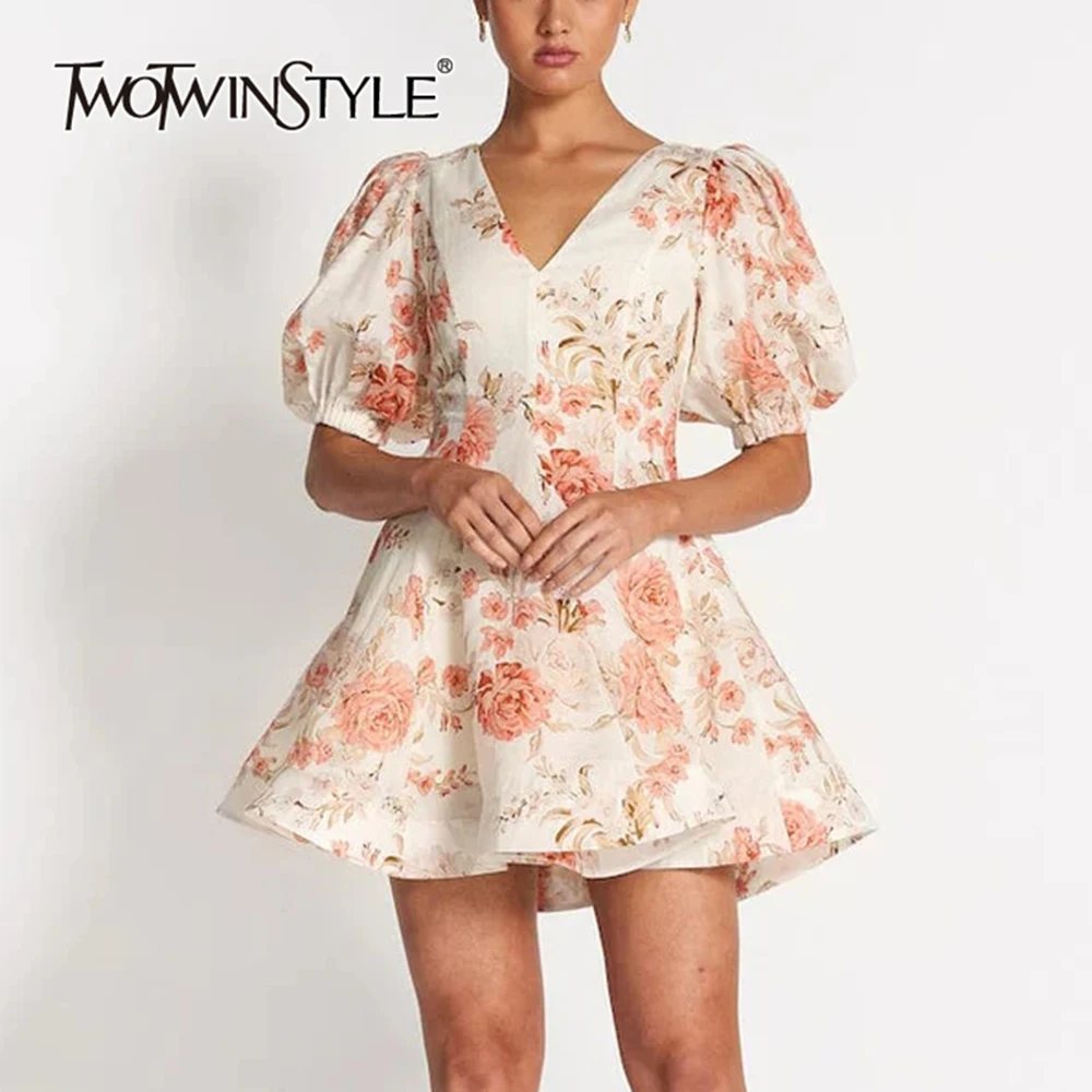 

TWOTWINSTYLE Sweet Colorblock Printing Mini Dress For Women V Neck Puff Sleeve High Waist Formal Dresses Female New KDR506814