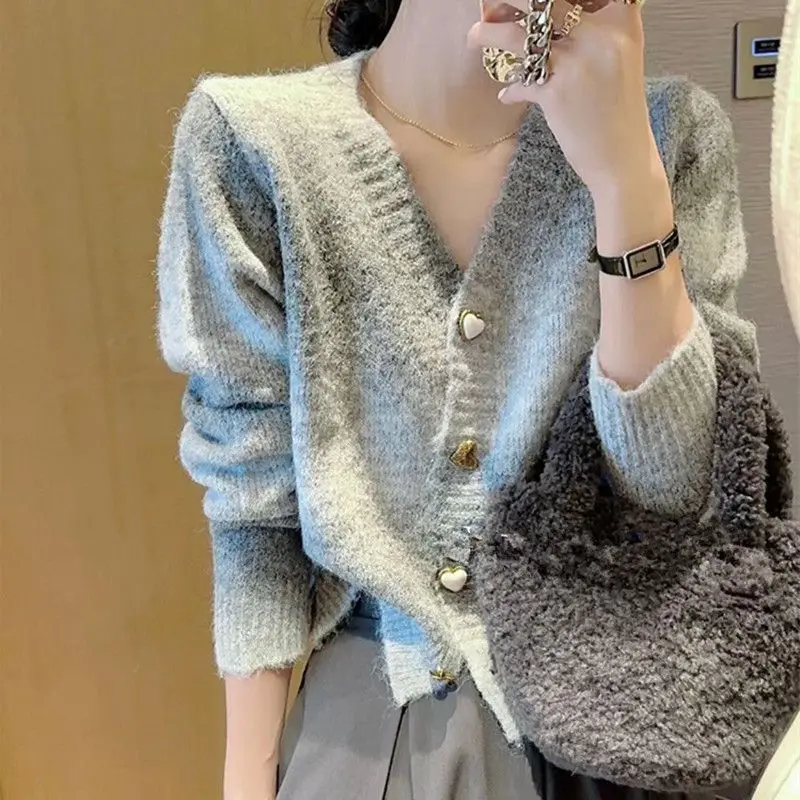 2024 New Woman\'s Clothes Loose Colorful Bright Leisure Grace Cardigan Sweater Fashion Slim Fit Color Collision Lively Niche Easy