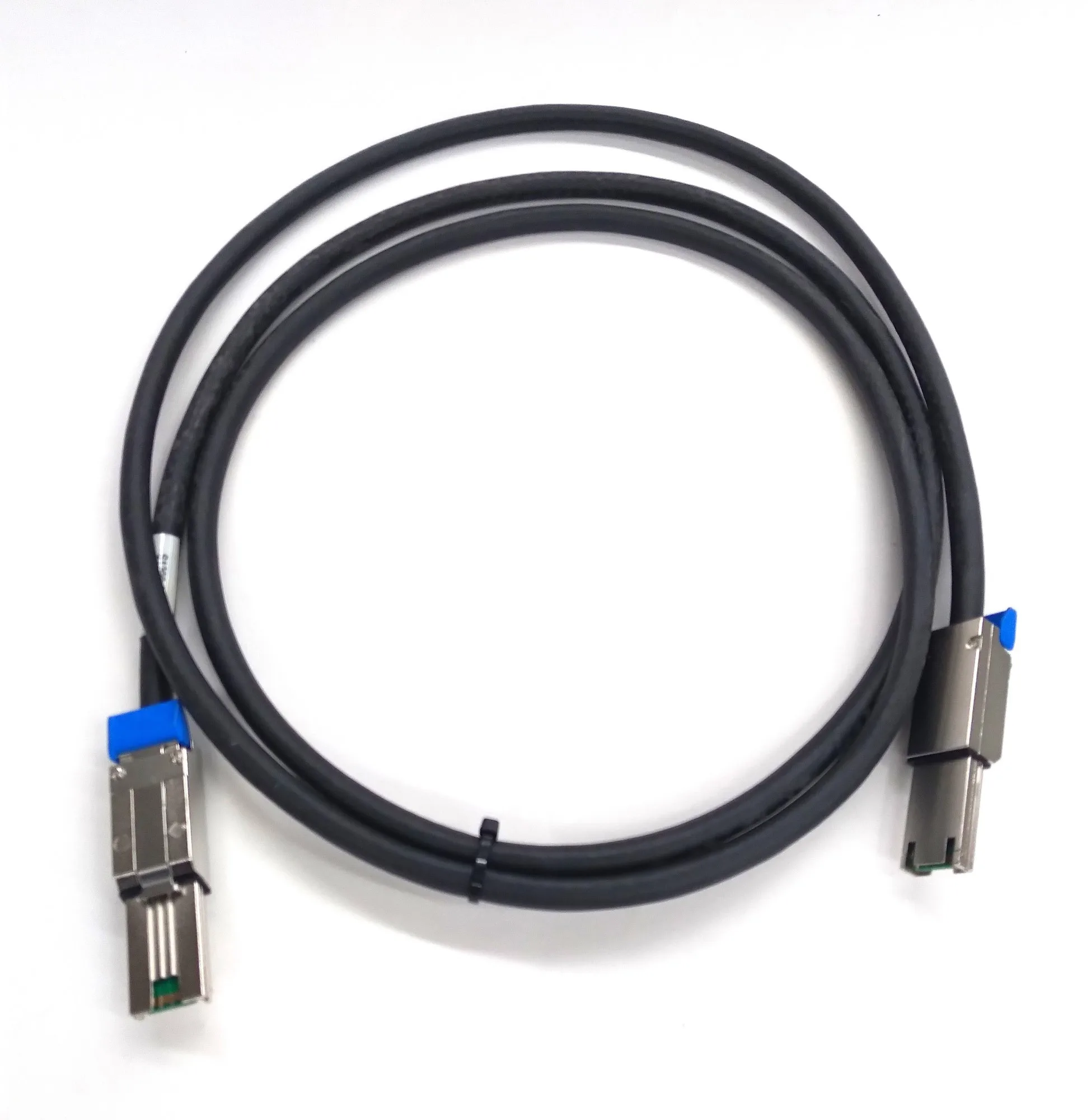 

Dell N3YXY External Serial Attached SCSI Cable - 6 Feet - SFF-8088 - Black