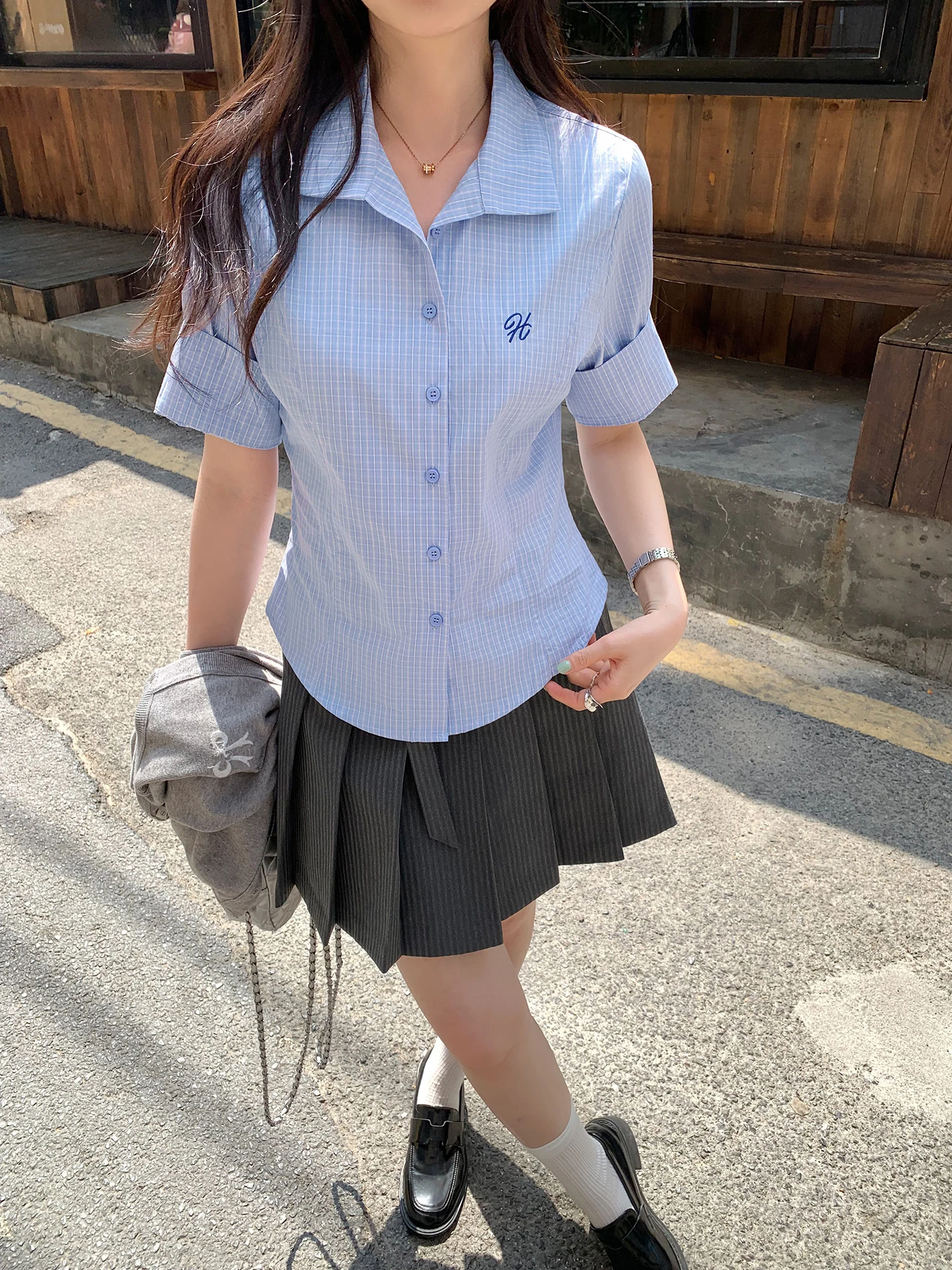 

Корейская рубашка в клетку в стиле JK для женщин, летняя новинка, с асимметричным подолом, утягивающая талию, с коротким рукавом, дышащая, из хлопка, прямого кроя