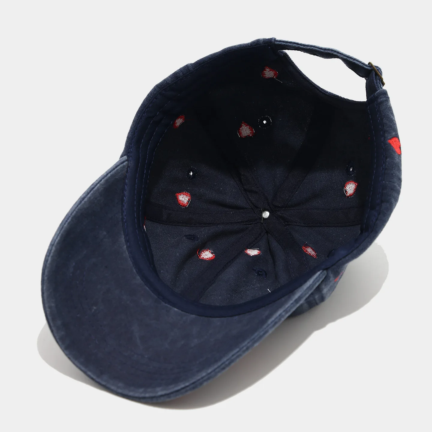 Korean-Style Personalized Heart-Embroidered Baseball Cap, Outdoor Washable Soft-Top Sun Protection Visor Cap, Casual Curved Brim Hat