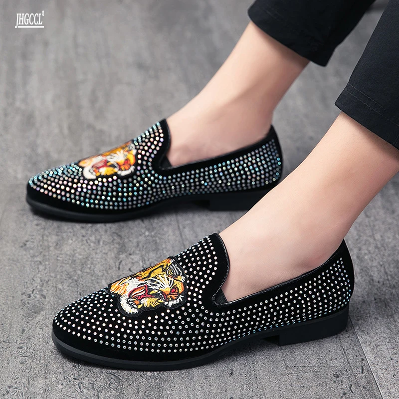 Luxury rhinestone bean bean shoes male trend net red casual small leather shoes spirit young man a shoe loafer A9