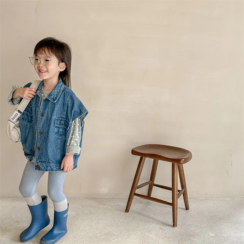 2024 New Spring Girls Denim Vest Fashion Children Sleeveless Coat Solid Baby Boys Denim Jacket Cardigan Kids Clothes