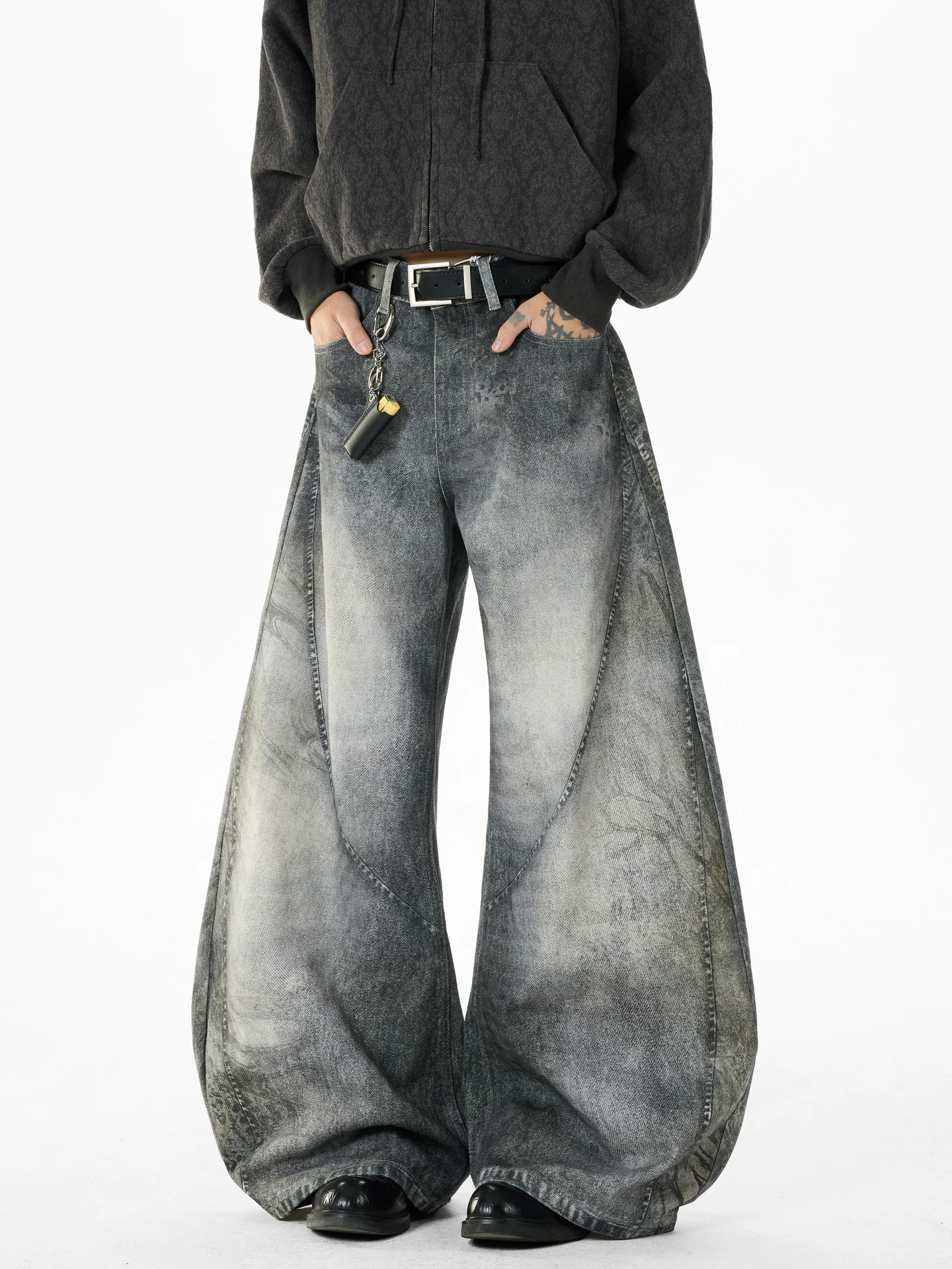 

Wukong Has Goods American High Street Waed Knife Мужские повседневные широкие джинсы в стиле ретро Молодежный модный дизайн Повседневная свободная посадка