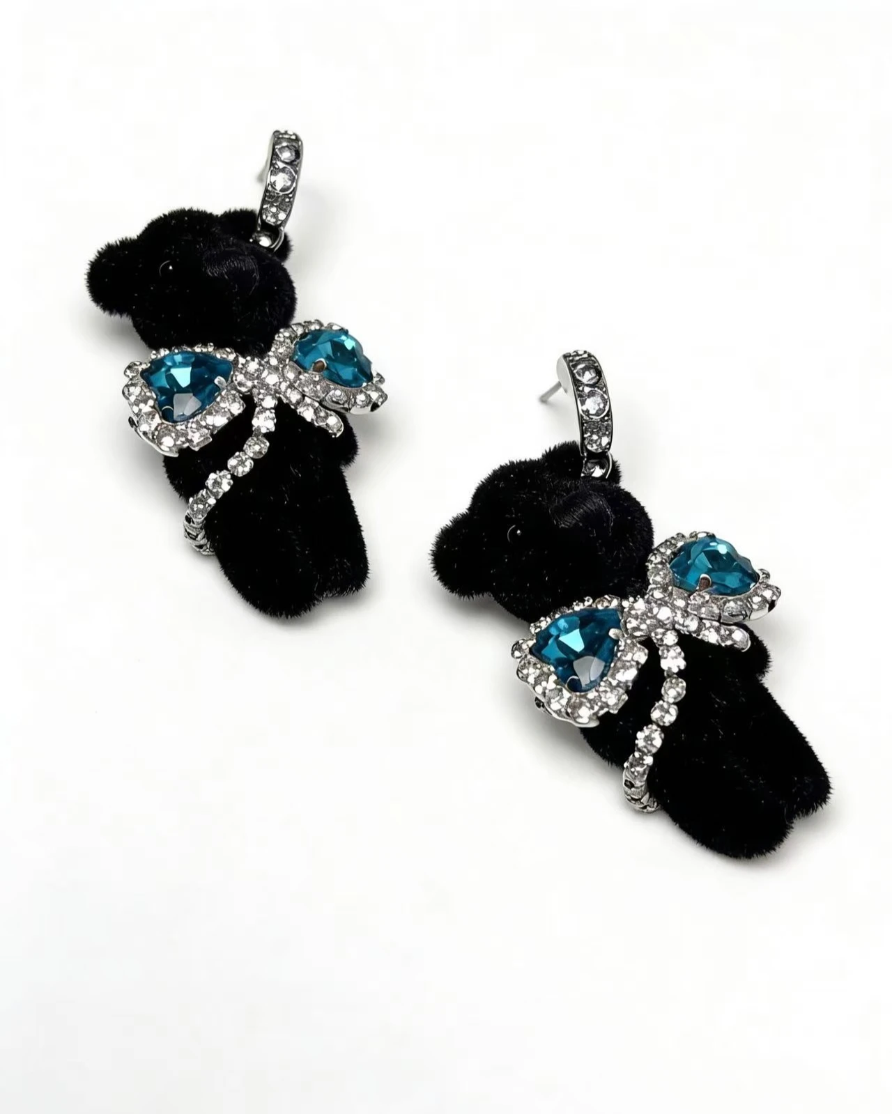 

Bowknot Bear Stud Earrings Blue Gem Earrings Fun Animal Accessories Fashion Party Gift