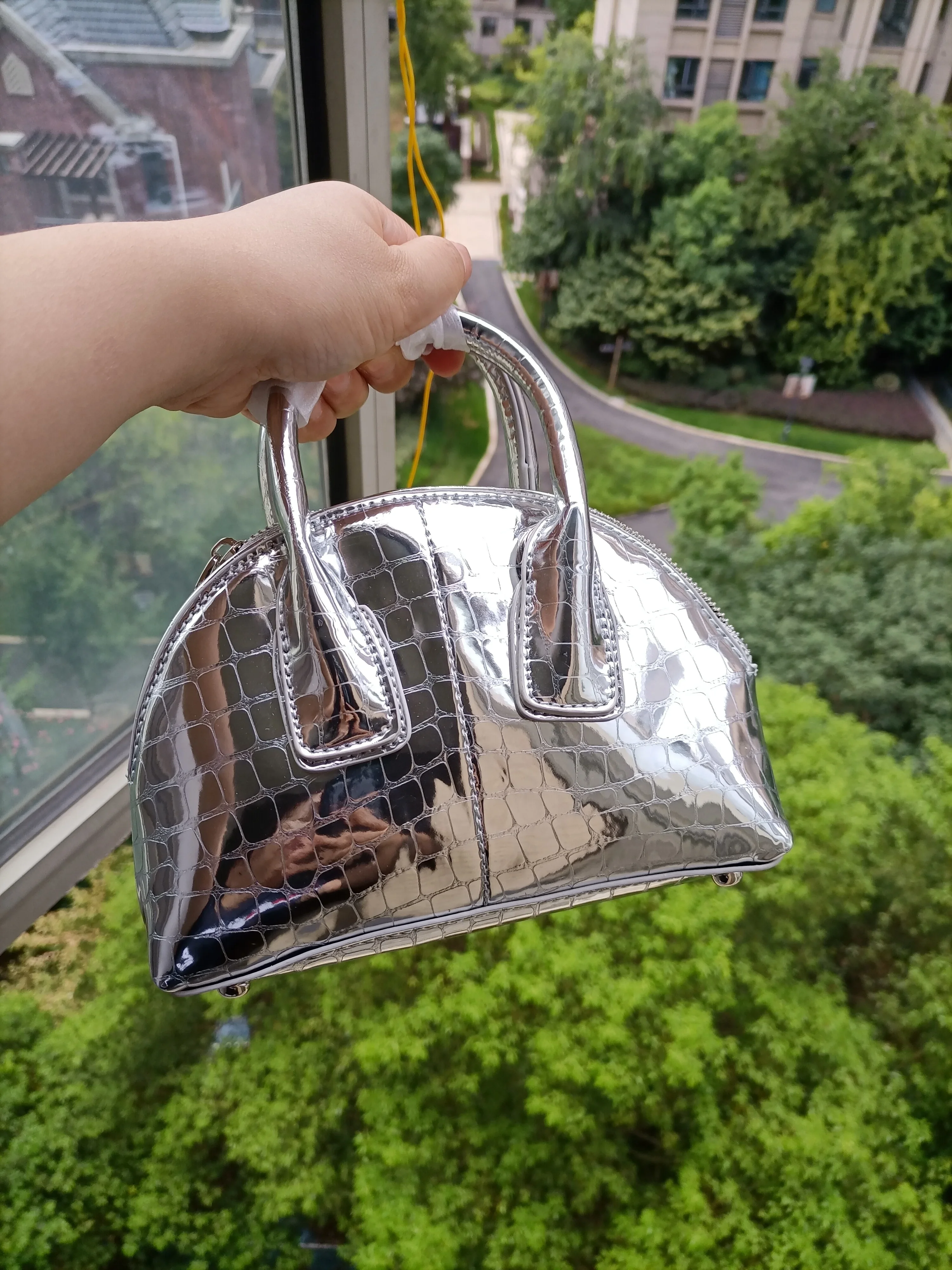 

Модная лакированная кожа высокого качества из искусственной кожи крокодила сумка через плечо женская роскошная дизайнерская брендовая сумка для телефона сумки-тоут