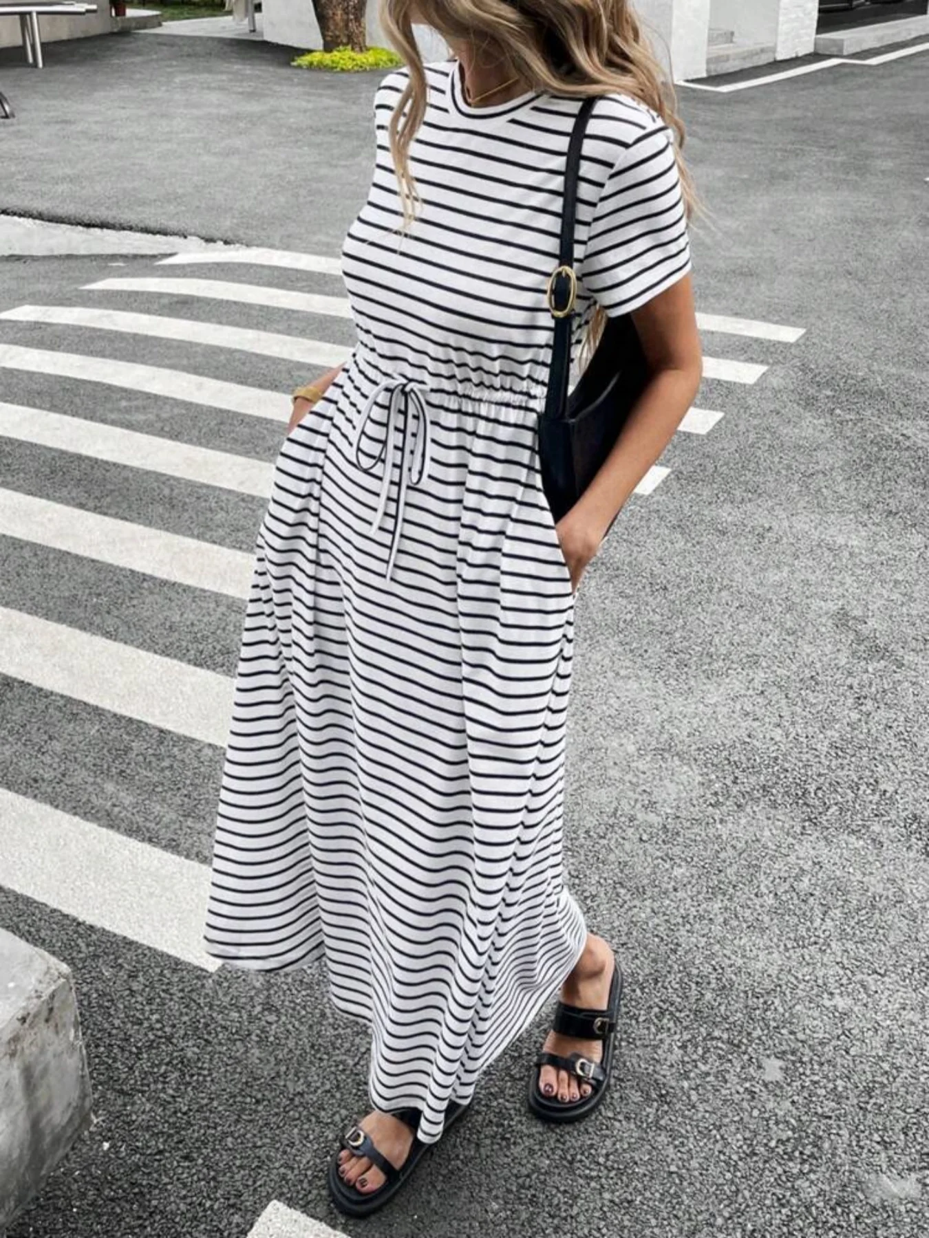 

Summer fashion new plus size striped printed round neck dress with adjustable waistband and pocket