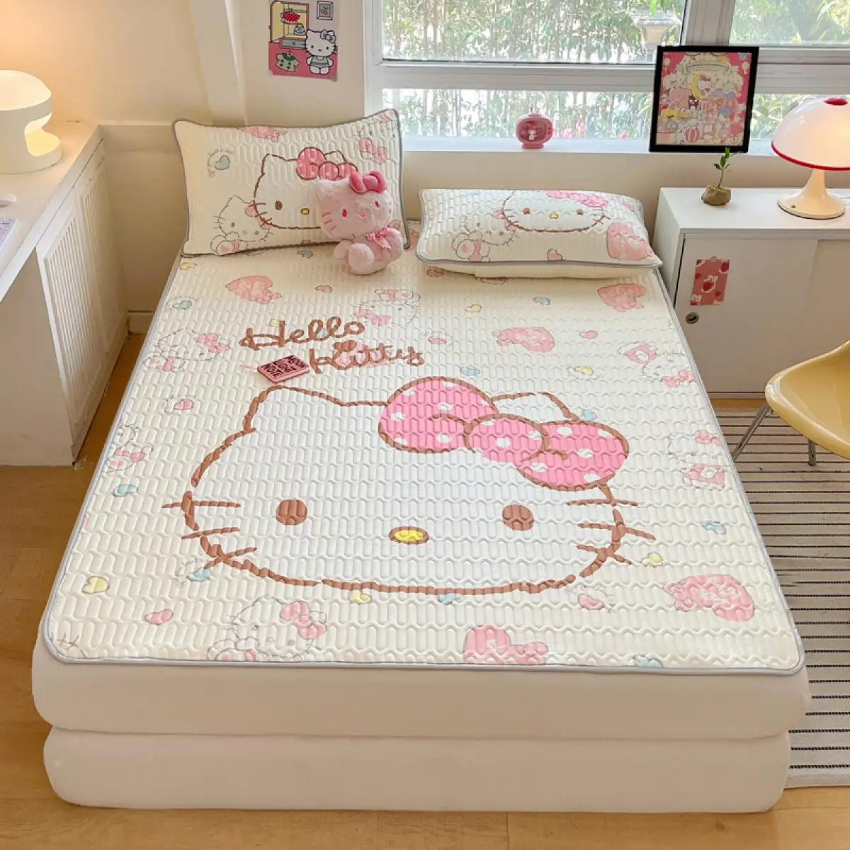 

Miniso Hellokitty Kuromi Summer Ice Silk Latex Mat Kawaii Cartoon Children Student Dormitory Fold Soft Summer Sleeping Mat Gift