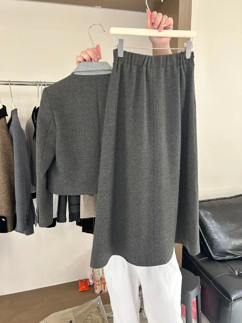 French Temperament Socialite Small Fragrant Style Suit Women Spring New Woolen Bow Tie Jacket A-shaped Skirt Thin Two-piece Set