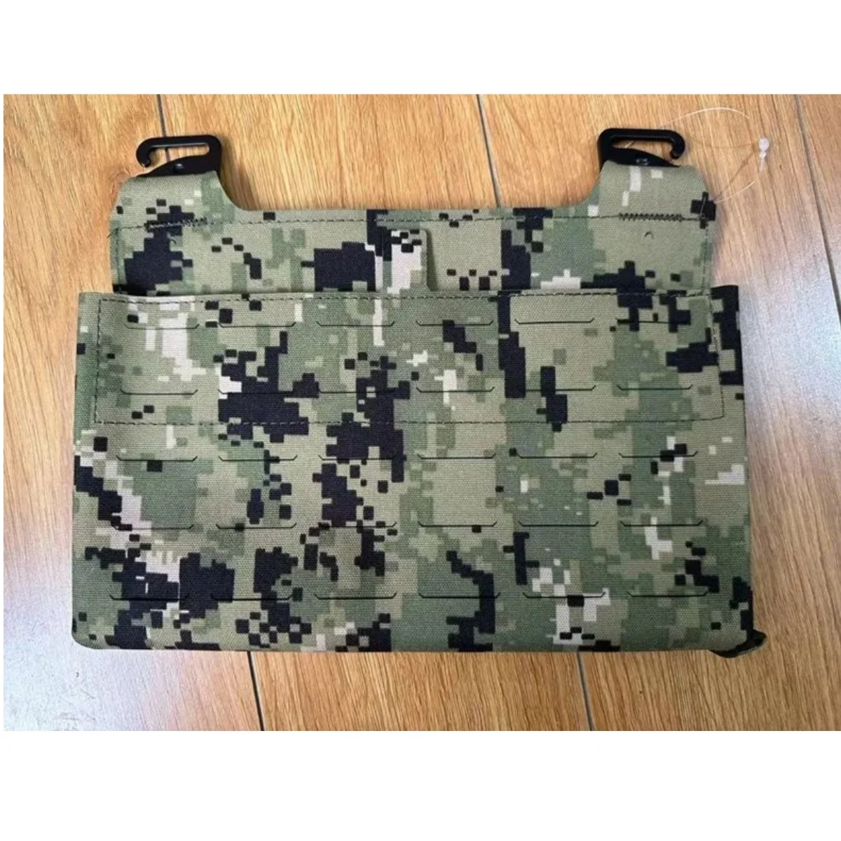 

Tactical Vest Molle (Kangaroo) Front Panel FlaP Pouch Expansion Conversion Board Pouch Multicolor Laser Cutting Pouch Equipment