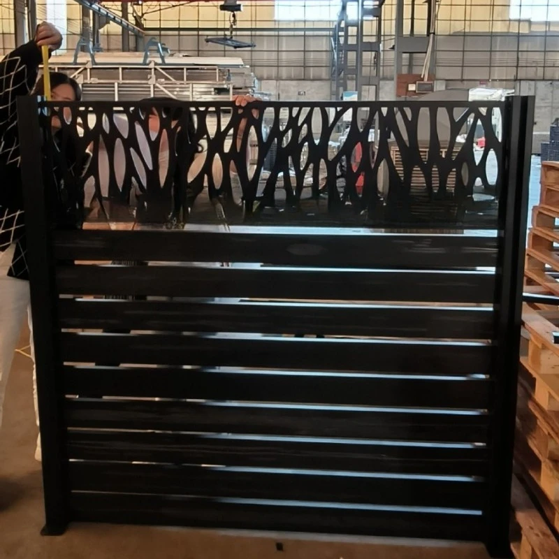 Horse farm fence White livestock fence Aluminum fence