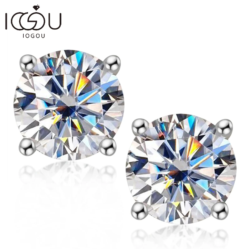 

IOGOU Round D Color 8.0MM Moissanite Diamond Simple Four Claw Earrings For Ladies Classic 925 Sterling Silver Engagement Gift