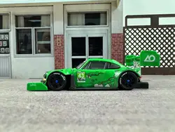 TOP 1:64 SVRSR Block43 Green Dragon Limited699 Diecast Model Car