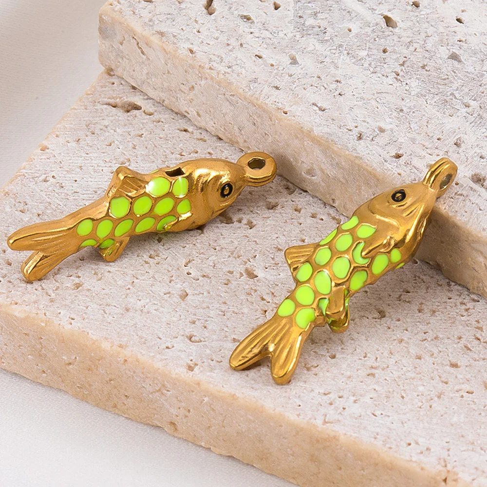 

2pcs Stainless Steel Enamel Ocean Fish Charms 3D Goldfish Pendants for DIY Necklace Bracelet Earrings Jewelry Making Supplies