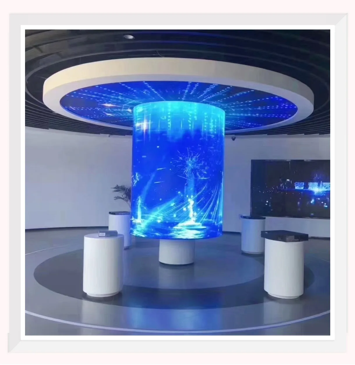 LED SignageIndoor P1.2 P1.5 P1.8 P2 P2.5 P3 P4 Curved Soft Flexible  Display Screen Exhibition Trade Show Cylindrical Column