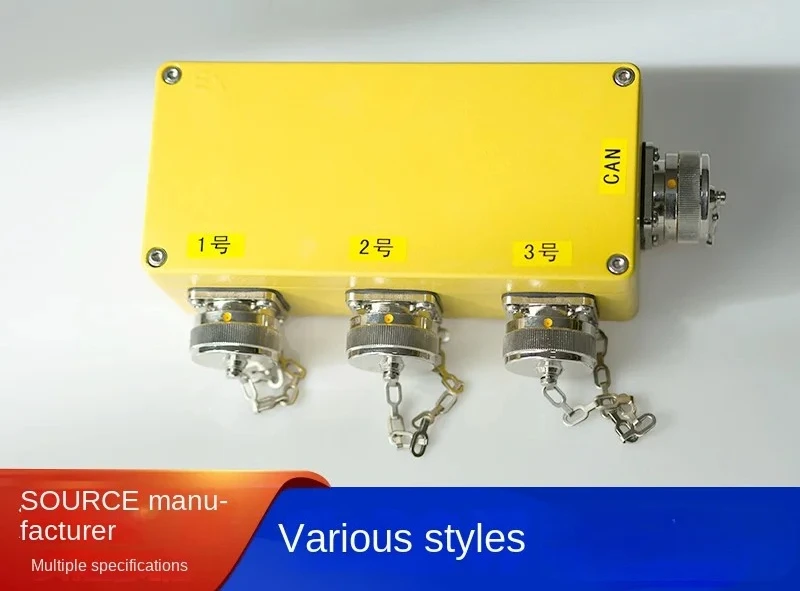 Spreader balance beam junction box junction box