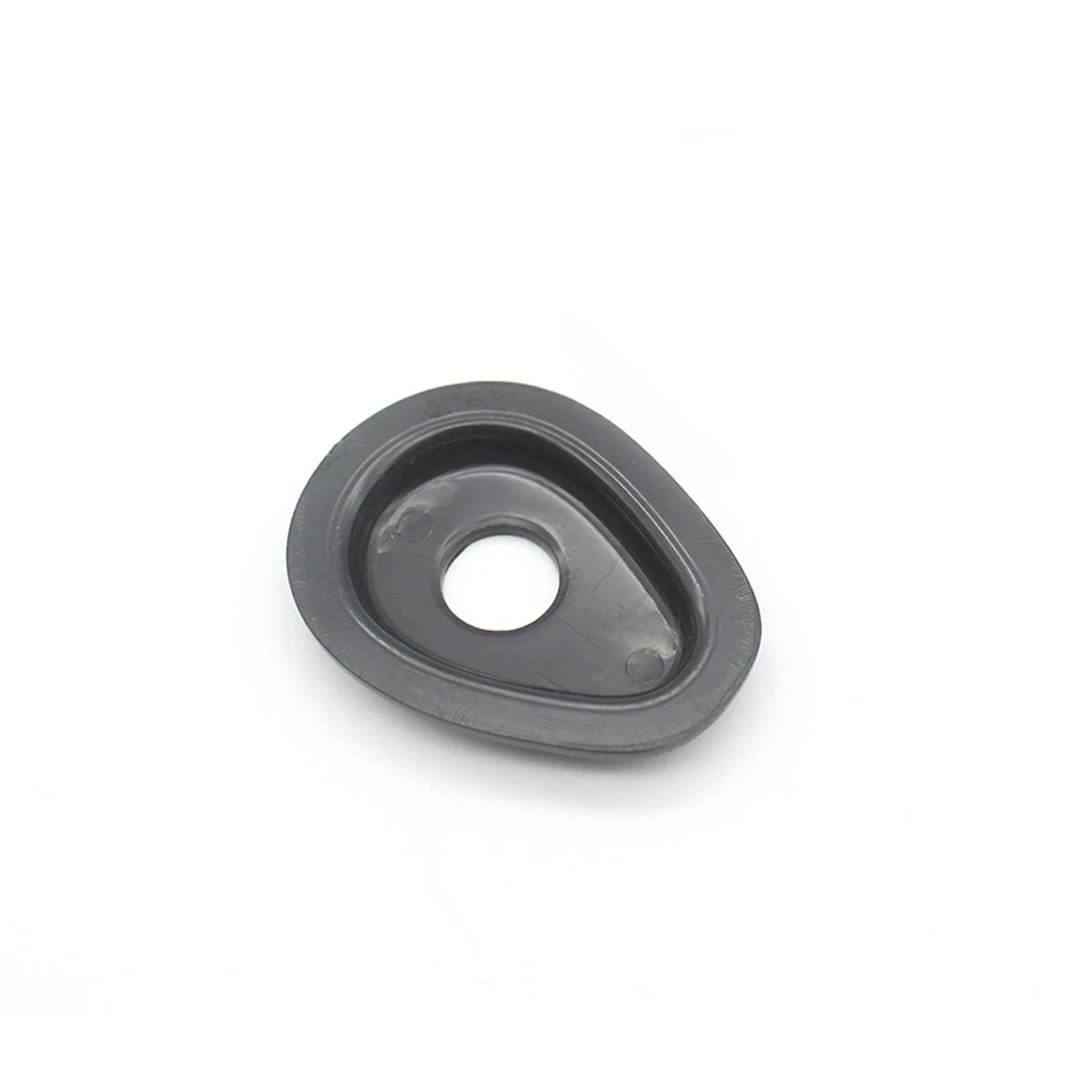 For YAMAHA FZ1 FZ6 FZ8 FZ16 XJ6 XSR 700 XSR REALZION Front or Rear Motorcycle Turn Signal Light Indicator Adapter Spacers