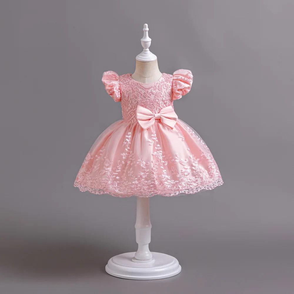 

Kid Puff Sleeved Lace Embroidered Dress Floral Tulle Children Skirt Bow Accented Waist Elegant Style Party Gown for Girl