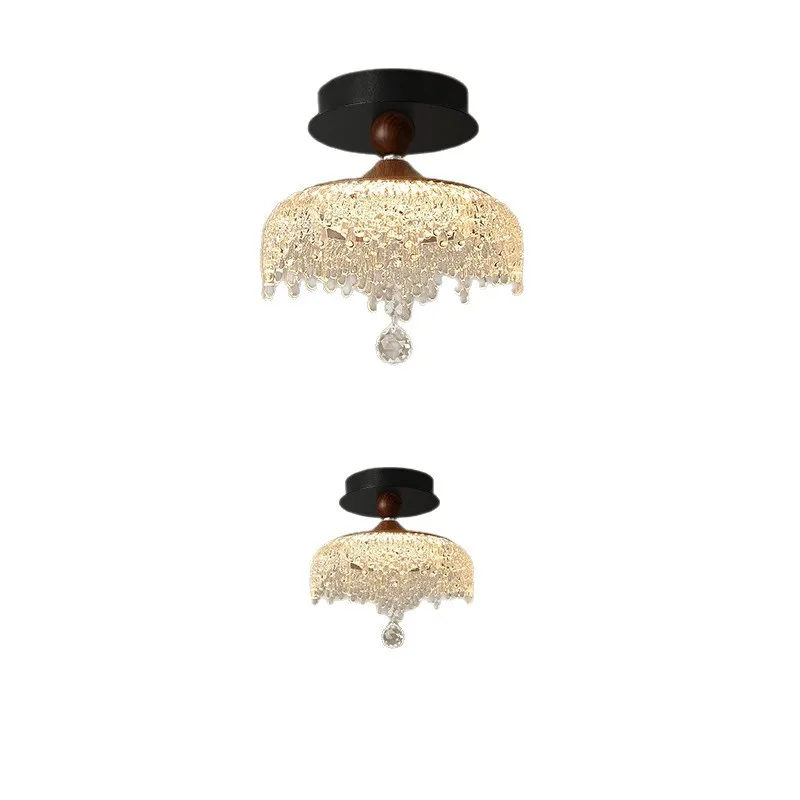 

Medieval restaurant high sense, chandelier iceberg water drop retro, walnut aisle light French style