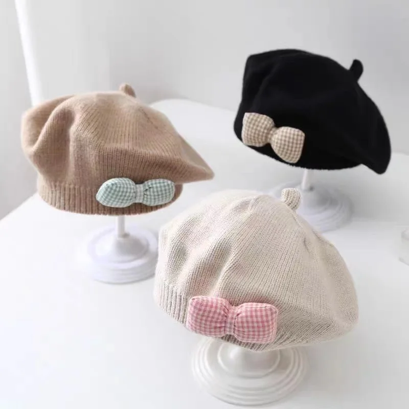 Autumn Winter Baby Girls Warm Grids Bowknot Knitted Hats Children Beret Beanie Hat Soft Comfortable Kids Bonnet For 1-2 Years