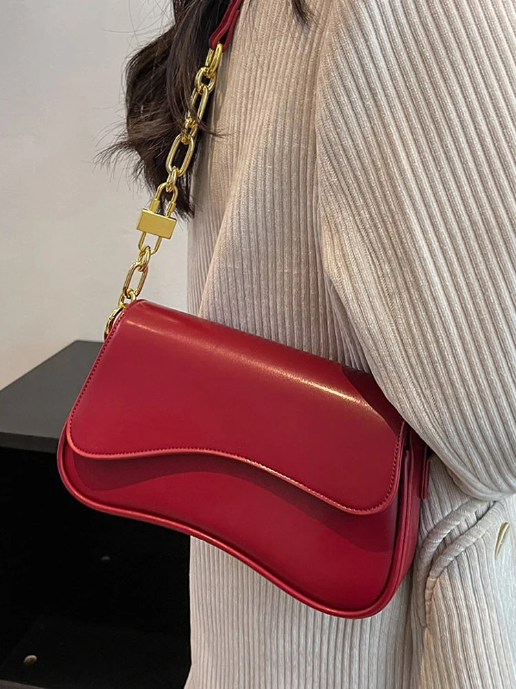 Texture Vintage Crossbody Bag For Women New Trendy Spring Summer Fashion One Shoulder Underarm Bags Simple Versatile Red Handbag