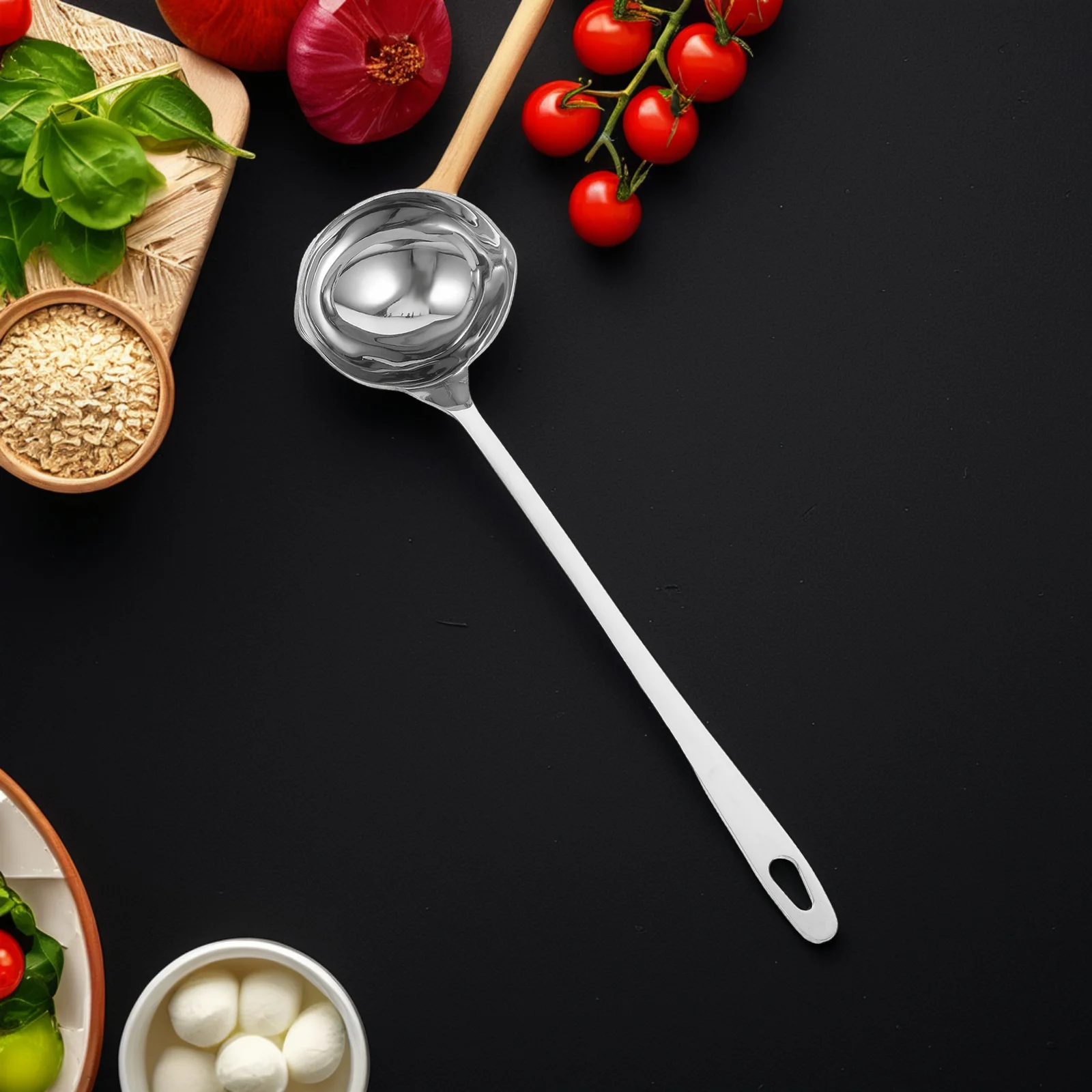 

2 pcs Stainless Steel Soup Ladle Long Handle Dual Spout For Hotpot Soup Sauce Gravy Porridge Chili Oil Milk Pasta Dessert Salad