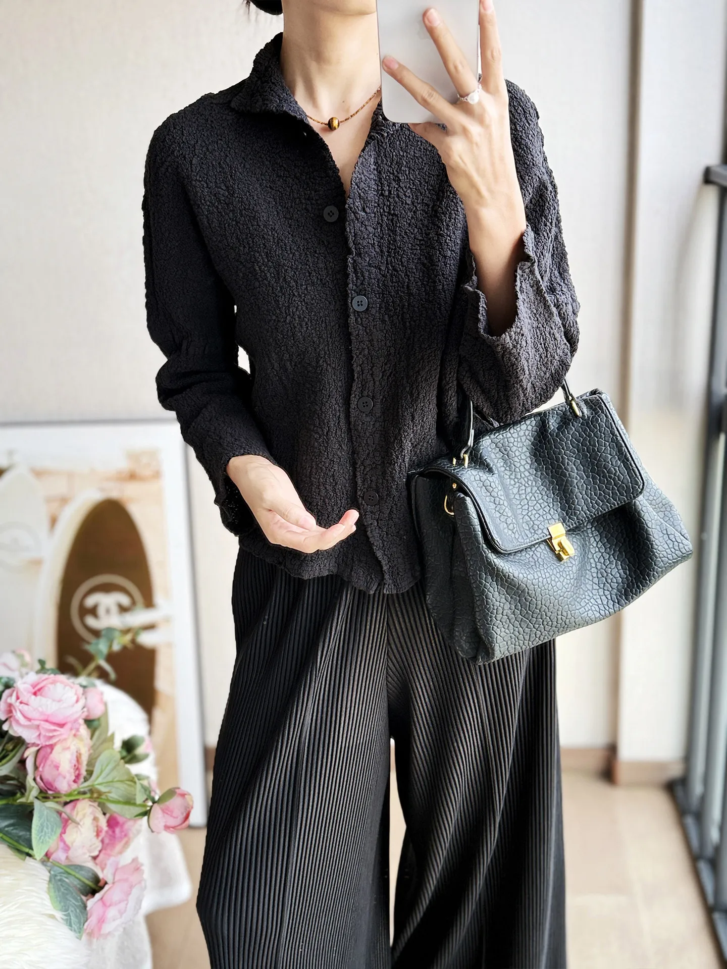 2026 frühling Herbst Neue Frauen Mantel Einfarbig Gefaltet Stehkragen Einreiher Langarm Mode Lässig Weiblichen Mantel