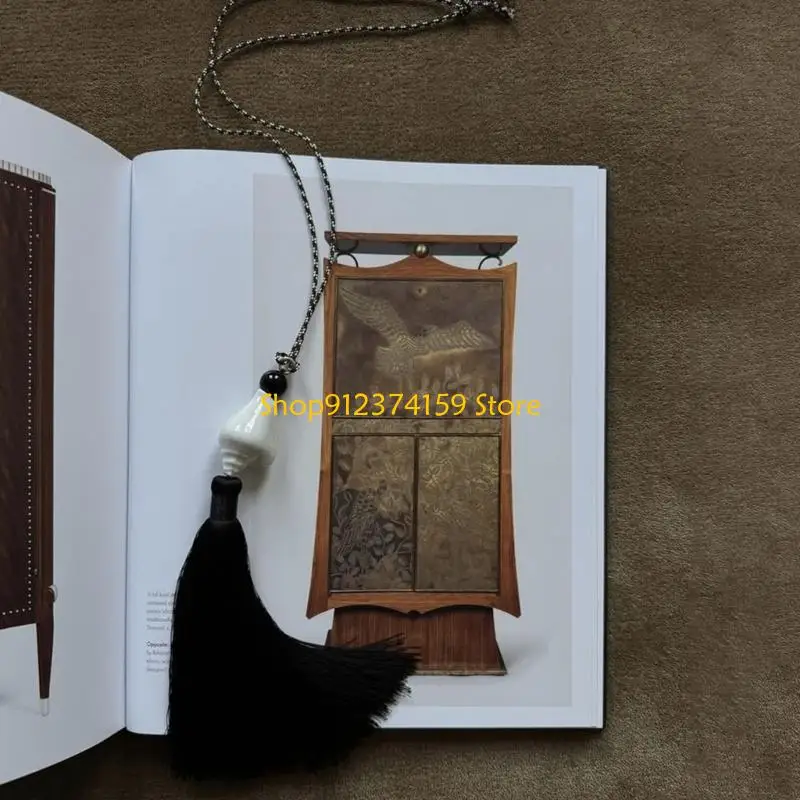 G5AE 1 Piece Christmas Gift Tassels Pendant Charm Bag Pendant for Women Bags Bohemian Fashion Natural Conch Accessory