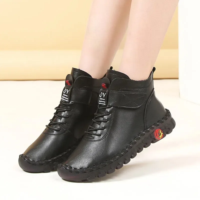 Boots Female Classic Warm Plush Winter Casual Women Shoes Fashion Red Leather Woman Flat Soled Non-slip Snow Boots Mom Booties