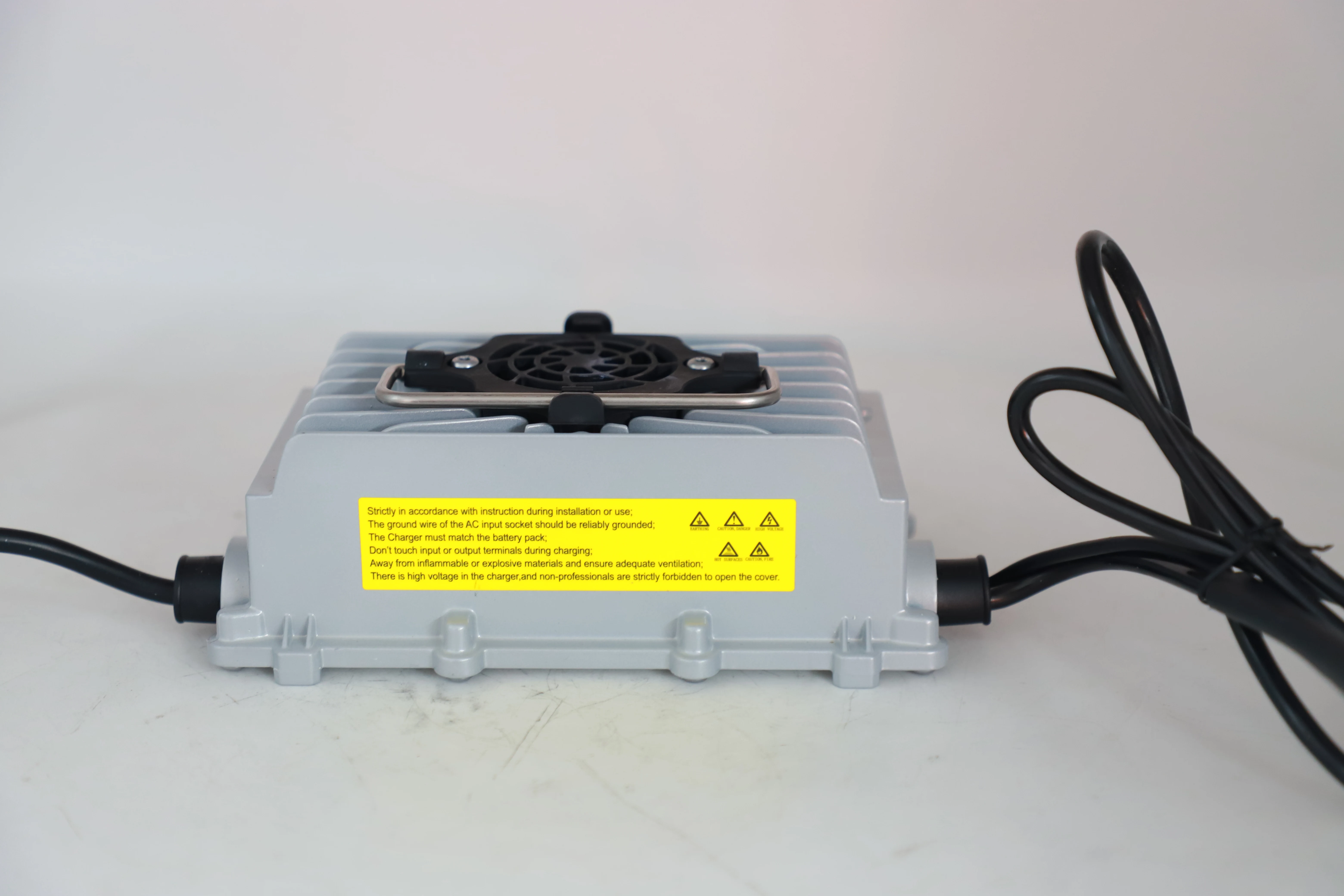 54.6V 9A Lithium Battery Charger for Forklift, Pallet Jack Battery Charger for Old Model NOBLELIFT PTE20N