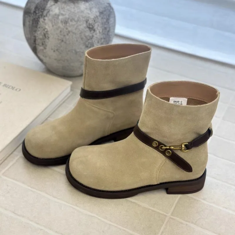 

Стильные замшевые ботильоны с круглым носком и металлической пряжкой, нескользящие ботильоны на квадратном каблуке, осенние кроссовки