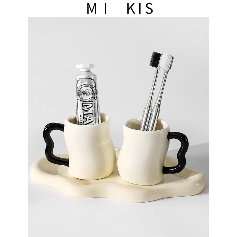 Ceramic Toothbrush Cup for Couples Creative Trendy Design Bathroom Cleaning Tool High Aesthetic Value Home Use Mikis DM45