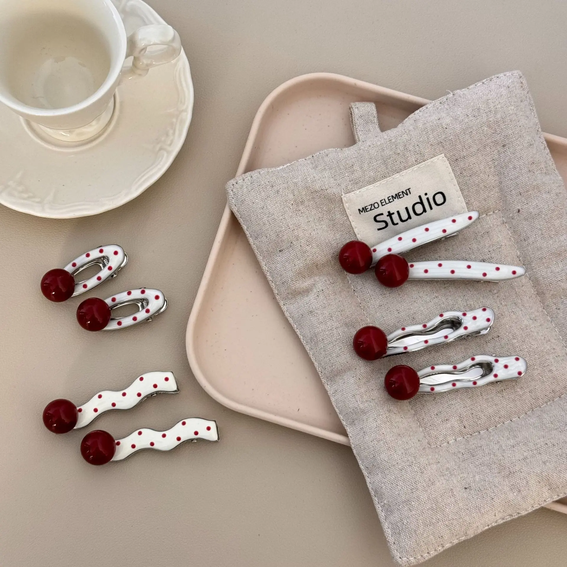 الأحمر البولكا نقطة مقاطع الشعر 2 قطعة مقاطع التمساح اللؤلؤ الحلو اشراق المشابك الفرنسية للفتيات لون البشرة الاغراء اكسسوارات #6