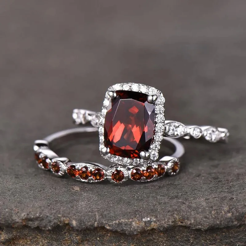 Huitan Roter Zirkonia Set Ringe für Frauen Hochzeit Verlobung Jahrestag Party Temperament Elegante Dame Ringe Trendy Schmuck