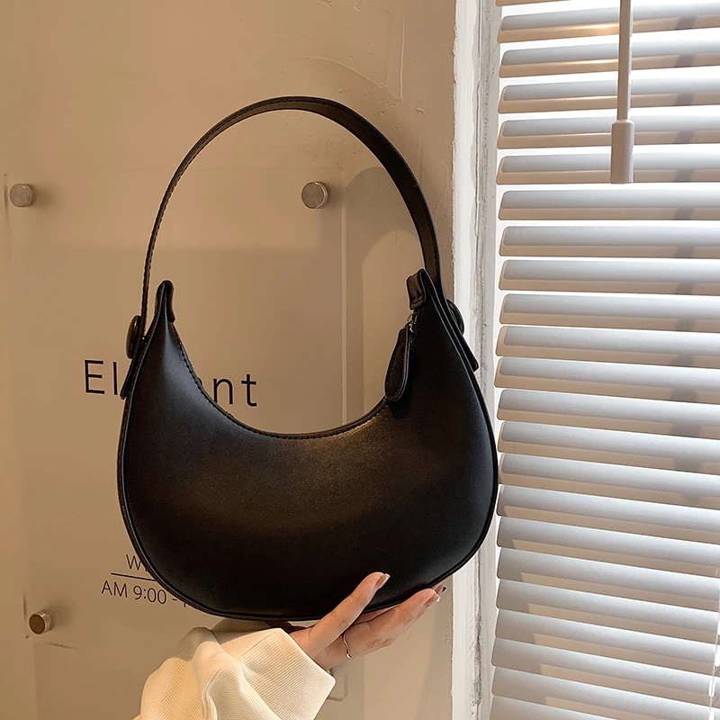 2022 Fashion Armpit Bags for Women Cute Half Crescent Bag Leather PU Purses and Handbags Designer Shoulder Bag Small Hand Bag