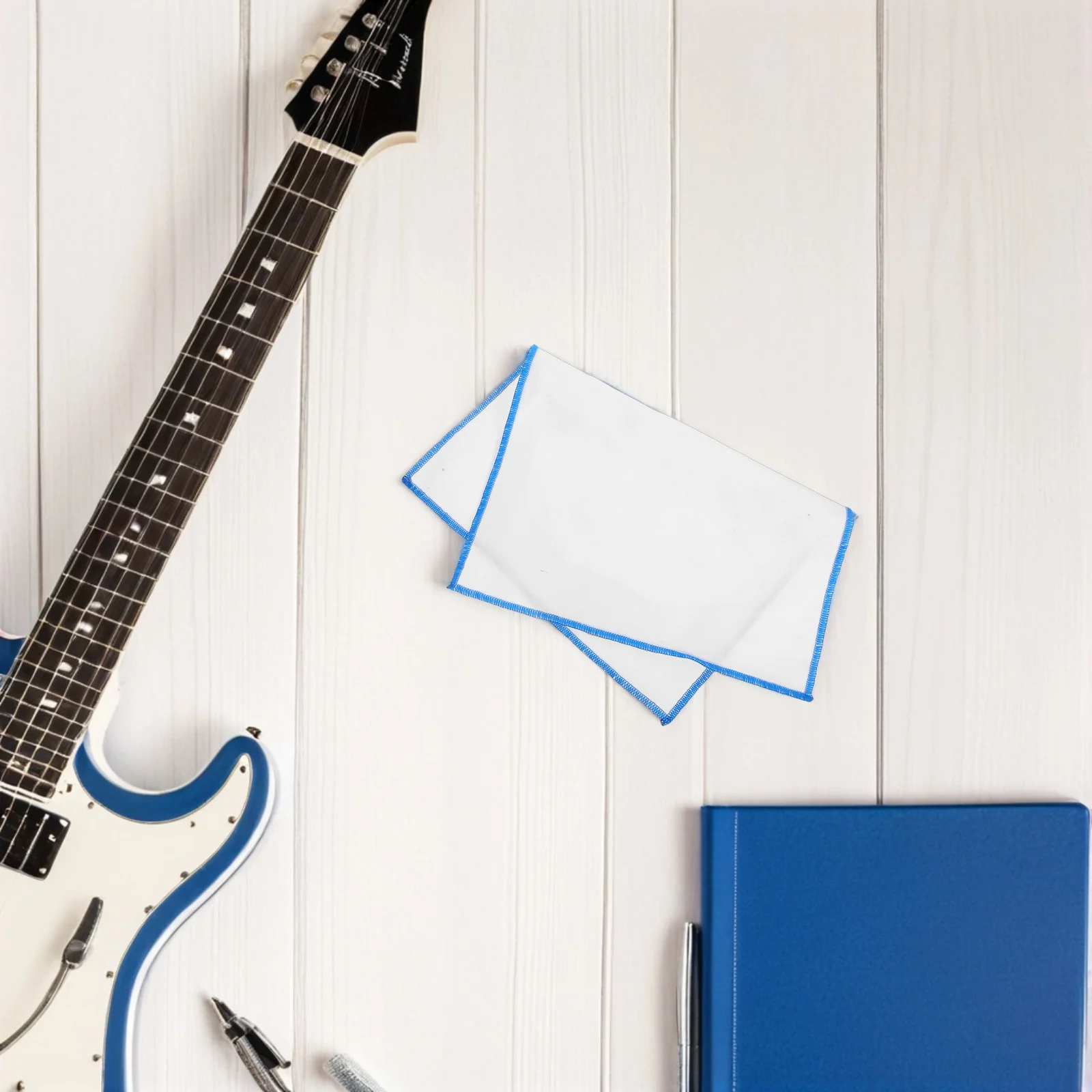 

Long Flute Cleaning Cloth for Saxophone Clarinet Inside Fast Absorbing Soft Material Instrument Care Cleaning Supply