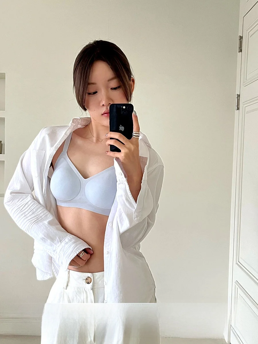 

Бесшовный бюстгальтер JoyceBra из ледяного шелка для женщин: дышащий, тонкий, с эффектом уменьшения объема груди и коррекции боковых зон