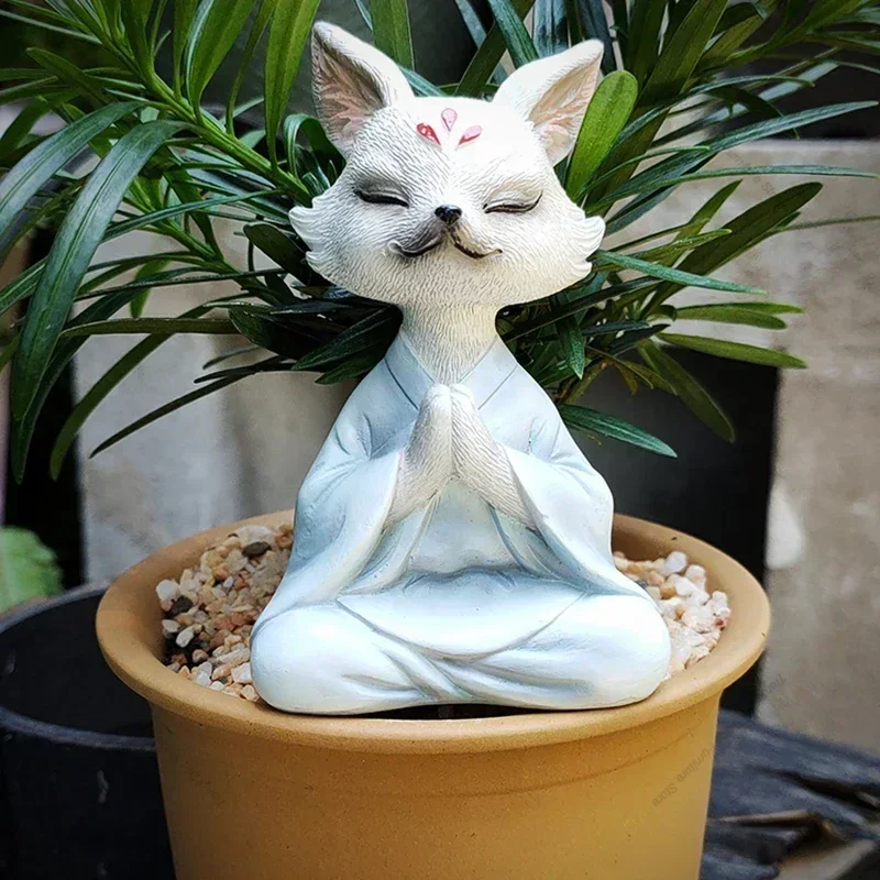 White Nine-tailed Fox Figurines Aesthetic Room Bedroom Garden Figurines & Miniatures Simple Cute Home Decor Crafts Estatua FYFM