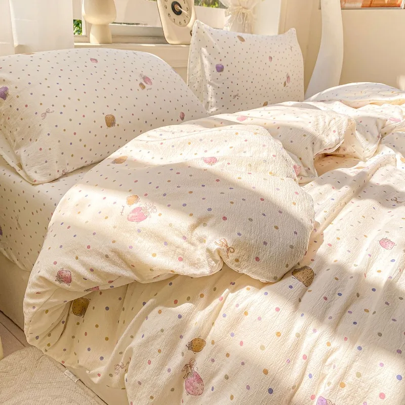 

2025 new wrinkled double-layer yarn four-piece set, mattress model, cream wind class A cloud feeling super soft kapok kit