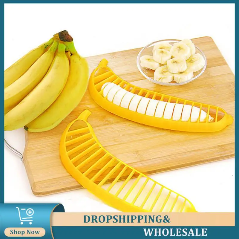 Kitchen Gadget Versatile Banana Slicer Salad Cook Cutter Multifunctional Fruit Slicer Plastic Banana Slicer Fruit Cutter Simple