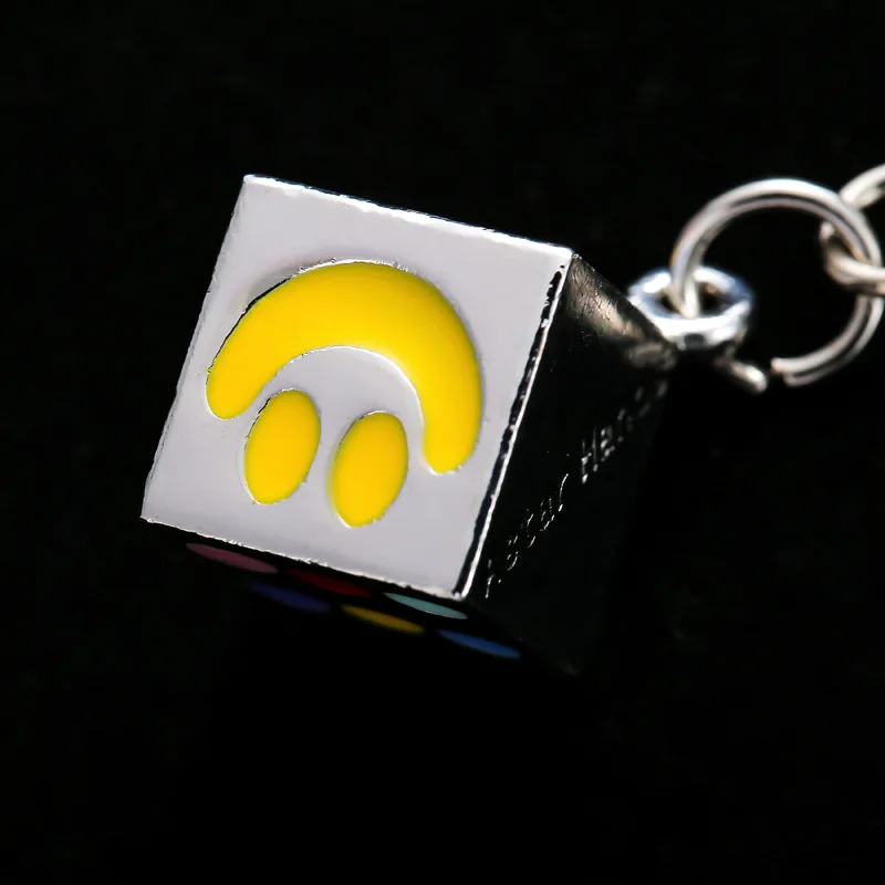 Creative dice keychain Metal Personality Dice Poker Soccer Guitar Model Alloy Keychain Gift Car Key Ring pendant