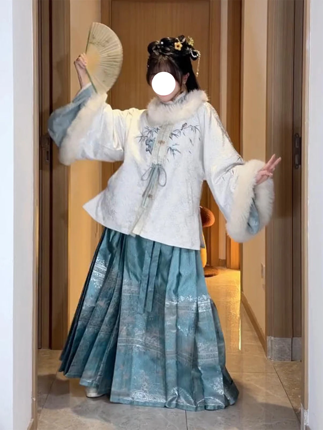 New Chinese Style Short Paomu Jacket with Sleeves Heavy Work Ming Dynasty Hanfu Women's National Style Outfit Winter Coat