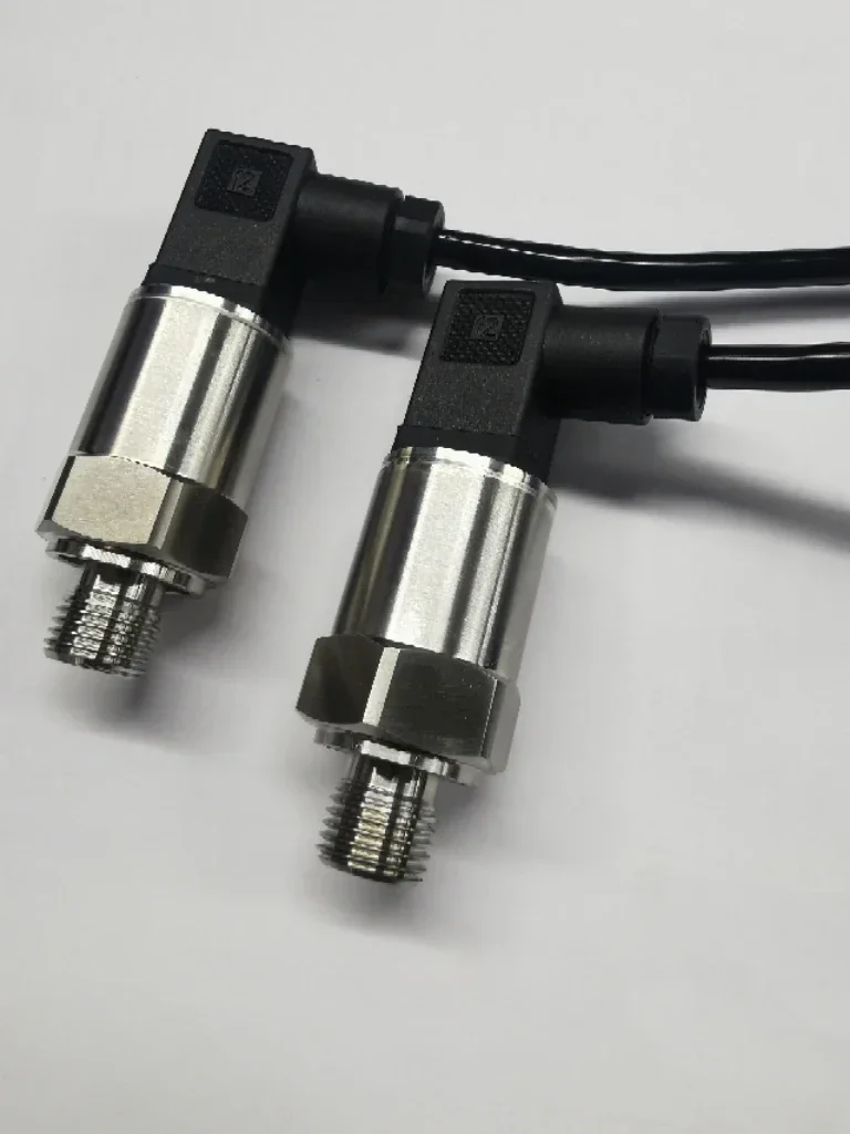 

New Pressure sensor HDA 7446-B-600-050 (Complete replacement)