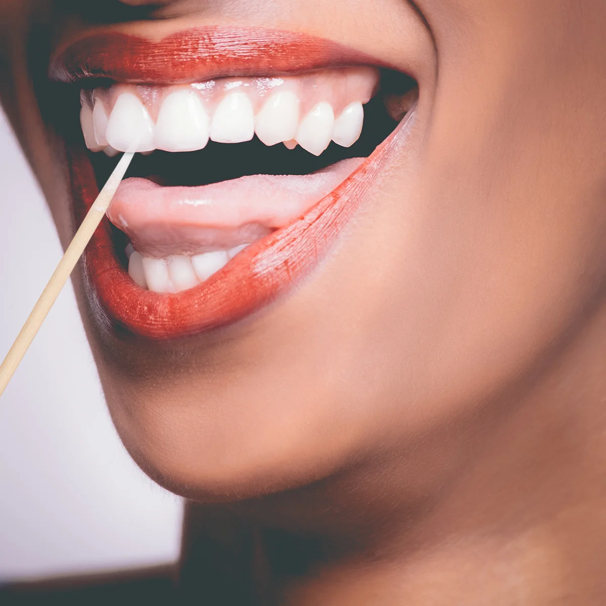 Disposable Swab Sticks Pointed Cotton Rods For Makeup Cleaning Skin Care Multi-Function Small Areas High Quality Swab